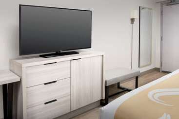 בית מלון כפרי Quality Inn Atlantic Beachmayo Clinic Jax Area