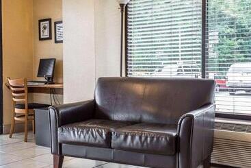 בית מלון כפרי Quality Inn Manning I95