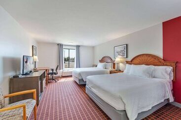 Отель Ramada By Wyndham Richfield Ut I 70