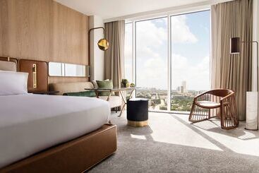 هتل C. Baldwin, Curio Collection By Hilton