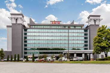 هتل Holiday Inn Nashville Downtown   Stadium, An Ihg