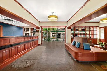 هتل Days Inn By Wyndham Penn State