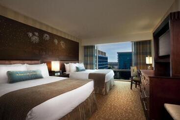 Отель Disneyland