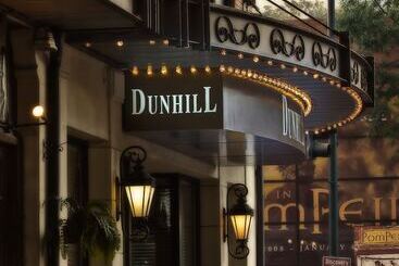 فندق Dunhill