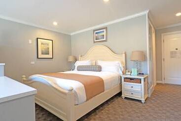 호텔 East Hampton House Resort