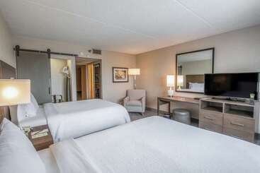 Otel Embassy Suites By Hilton Chicago Schaumburg Woodfield