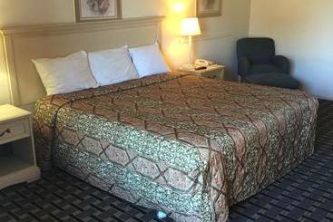 ホテル Executive Inn Marianna