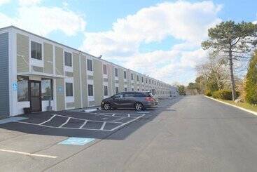 فندق Falmouth Inn