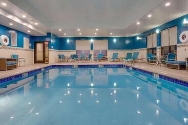 فندق Holiday Inn Express Philadelphia Ne Bensalem, An Ihg