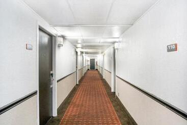 酒店 Oyo Townhouse Dodge City Ks