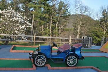 Fox Ridge Resort