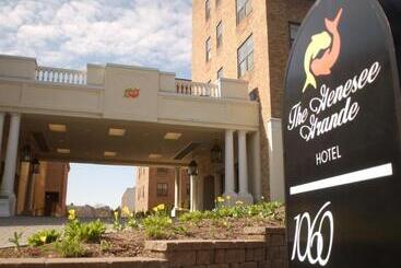 Collegian Hotel & Suites, Trademark Collection By Wyndham