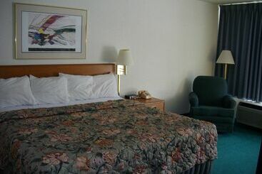 酒店 Macomb Inn