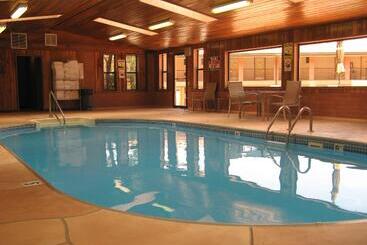 Отель Goulding's Lodge