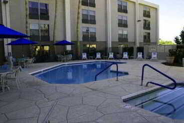 هتل Greentree Inn & Suites Phoenix Sky Harbor