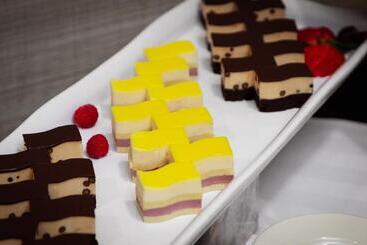 فندق Holiday Inn & Suites Atlanta Airport North, An Ihg