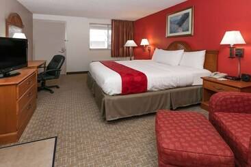 هتل Ramada By Wyndham Odessa Near University Of Texas Permian