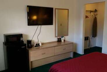 فندق Rodeway Inn Civic Center