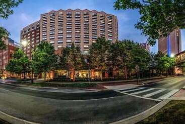 Отель Sonesta Columbus Downtown