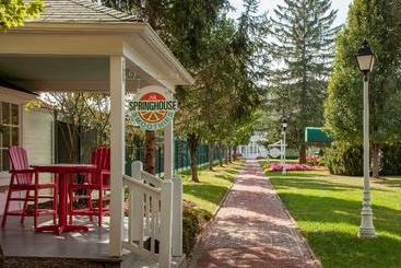 هتل The Greenbrier