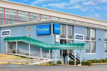 هتل Travelodge By Wyndham Texarkana