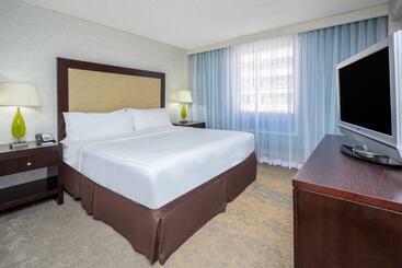 هتل Holiday Inn Baltimoreinner Harbor