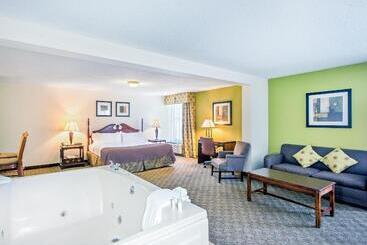فندق Holiday Inn Roanoke   Tanglewood Route 419 & I 581, An Ihg