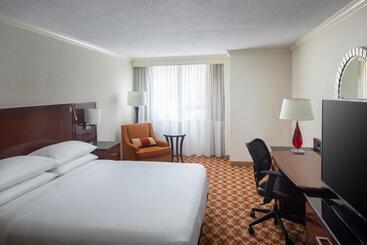 호텔 Indianapolis Marriott East