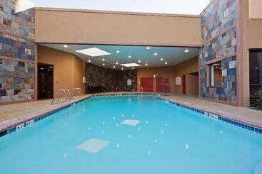 Отель Wyndham Sacramento