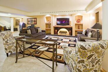 هتل Chicago O Hare Airport