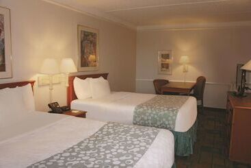 בית מלון כפרי La Quinta Inn By Wyndham Temple