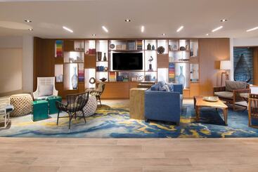 فندق Renaissance Newport Beach