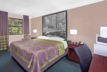 فندق Super 8 By Wyndham Austell/six Flags