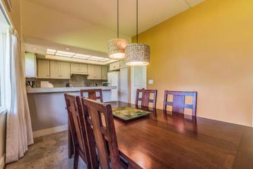 2915 Kapalua Ridge