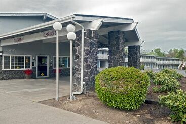 هتل Rogue Valley Inn