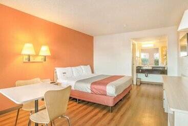 Motel 6 Medford, Or   North