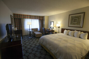 هتل Red Lion  High Point