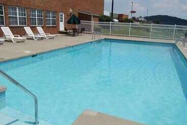 酒店 Comfort Inn & Suites Raphine  Lexington Near I81 And I64