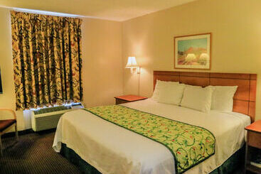 فندق Days Inn Phoenix - I 17 & Thomas