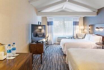 Szálloda Four Points By Sheraton Melville Long Island