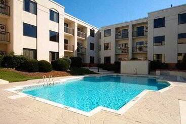 فندق Four Points By Sheraton Raleigh North