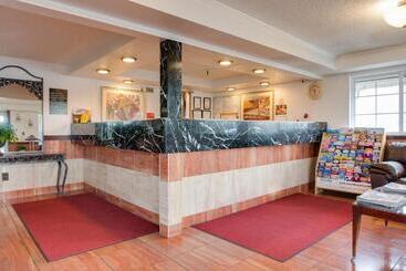 בית מלון כפרי Guesthouse Inn Fife