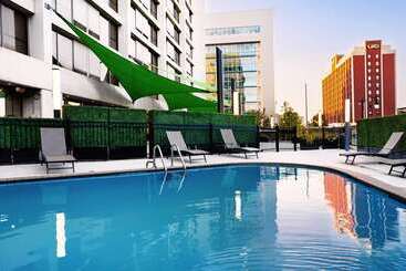 酒店 Hilton Birmingham Downtown At Uab