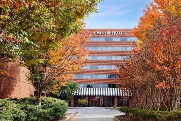Отель Omni Charlottesville