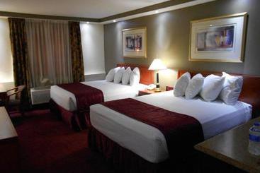 فندق Best Host Inn Plaza Kansas City South