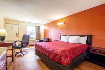 酒店 Signature Inn Danville