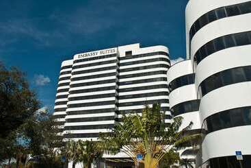 فندق Embassy Suites By Hilton West Palm Beach Central