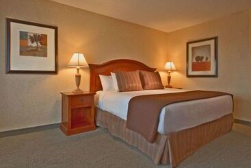 Red Lion Hotel Coos Bay