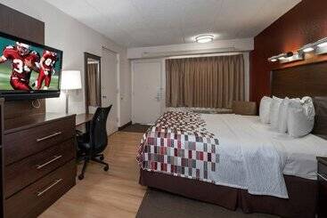 בית מלון כפרי Red Roof Inn Cincinnati East  Beechmont