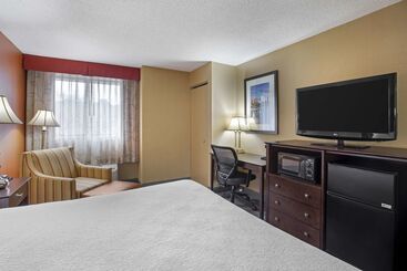 هتل Best Western Plus The Inn At Sharon/foxboro